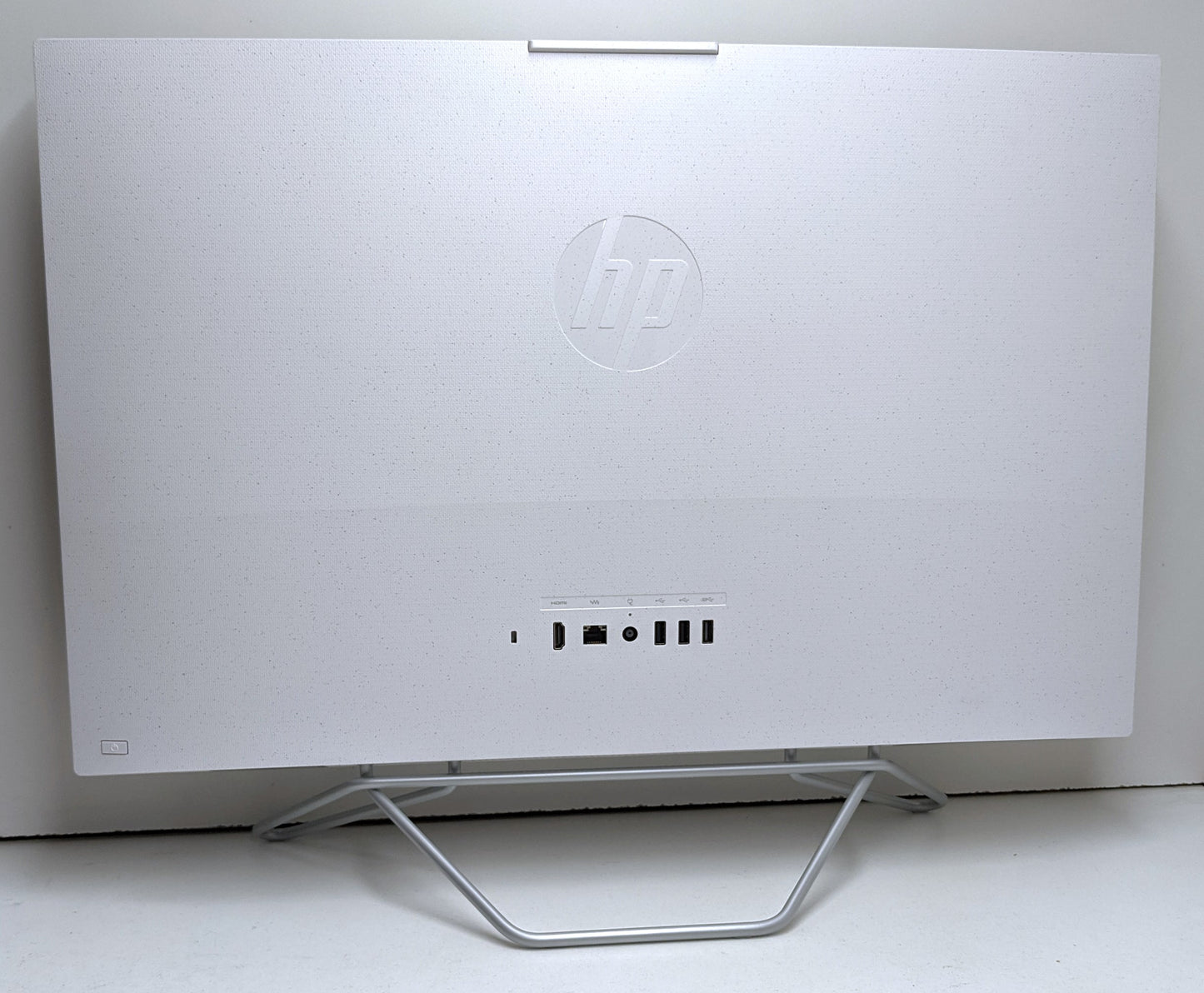 HP 27-CB0026 AIO 27in DESKTOP AMD R5-5500U 8GB 512GB