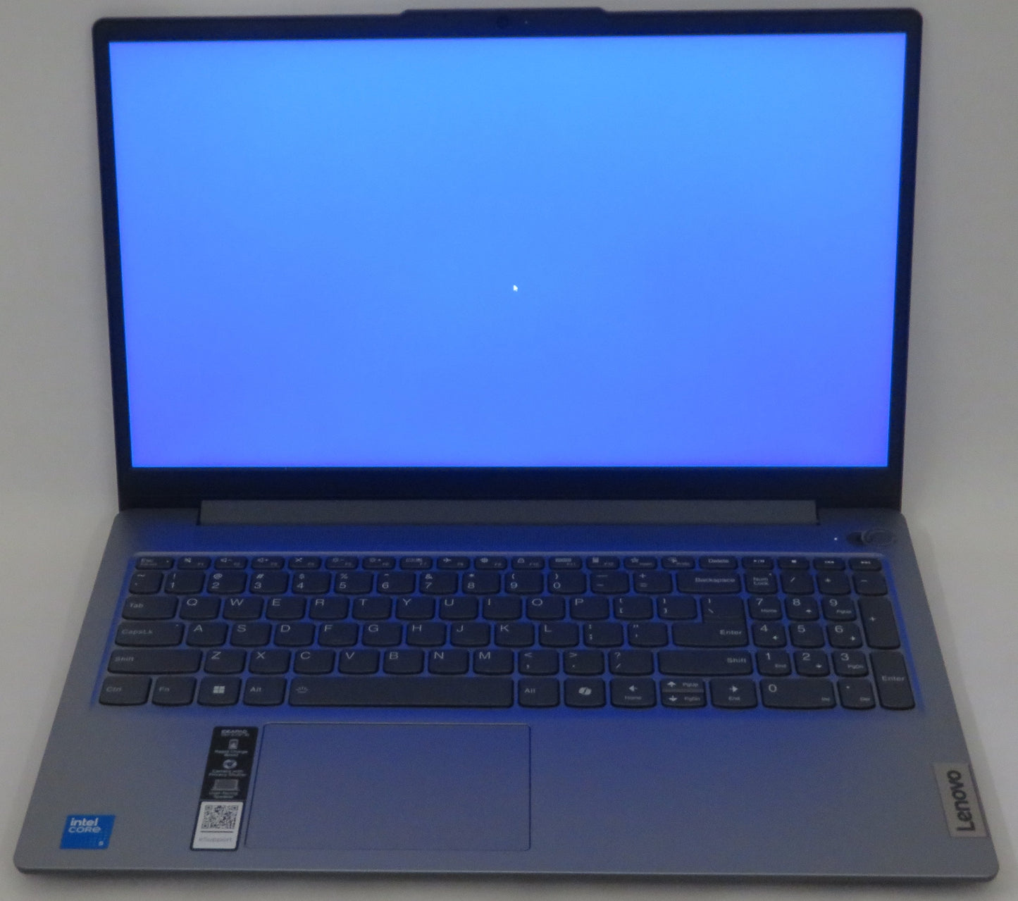 Lenovo IdeaPad Slim 3 15IRU9 CORE 5 120U 1.4GHz 8GB RAM 256GB Win11