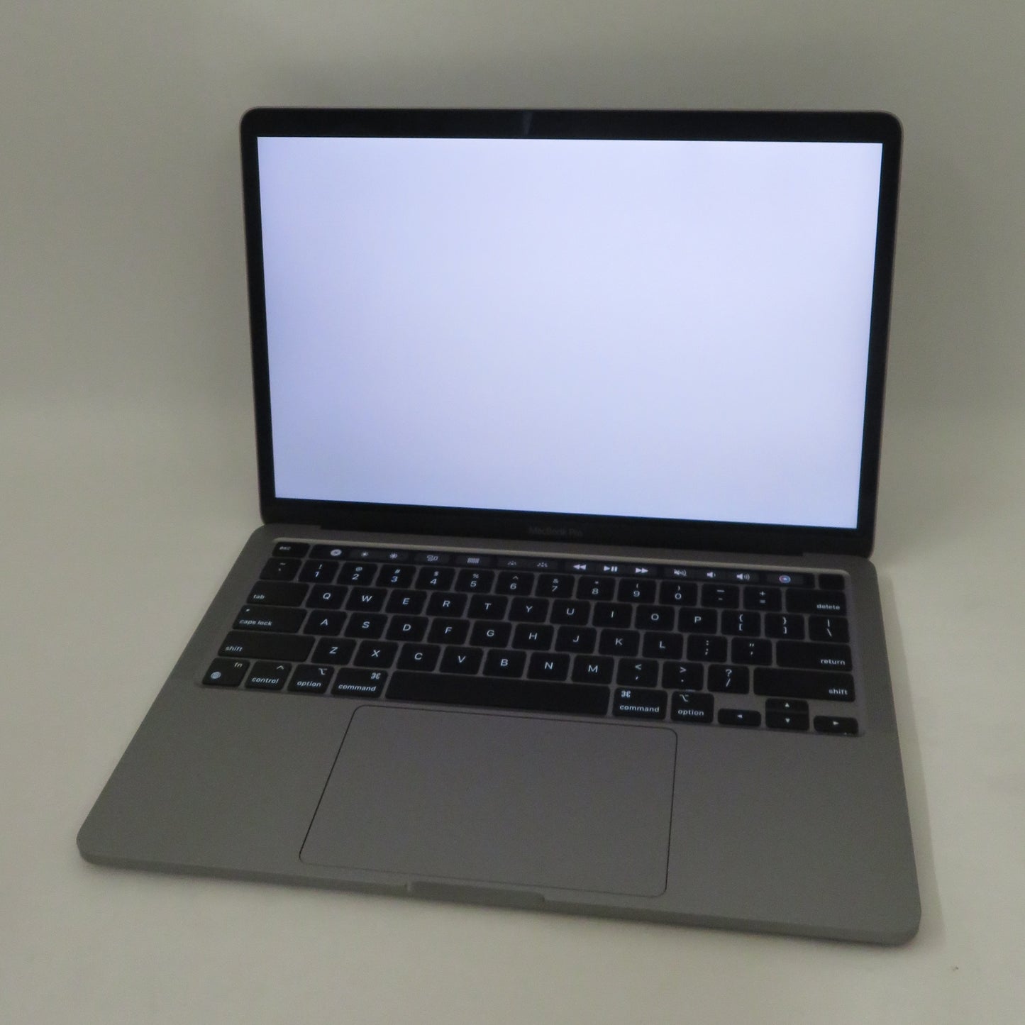 Apple Macbook Pro 2020 13in Retina M1 16GB RAM 512GB macOS A2338