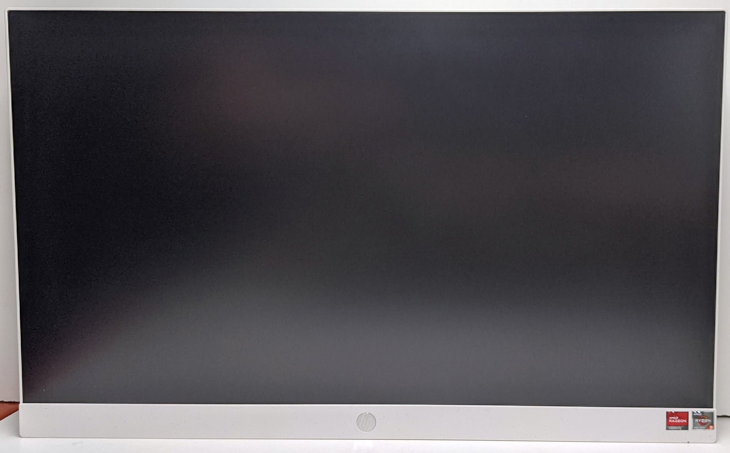 HP AIO PC 27-CR0016 27in AMD R5-7520U 8GB 512GB
