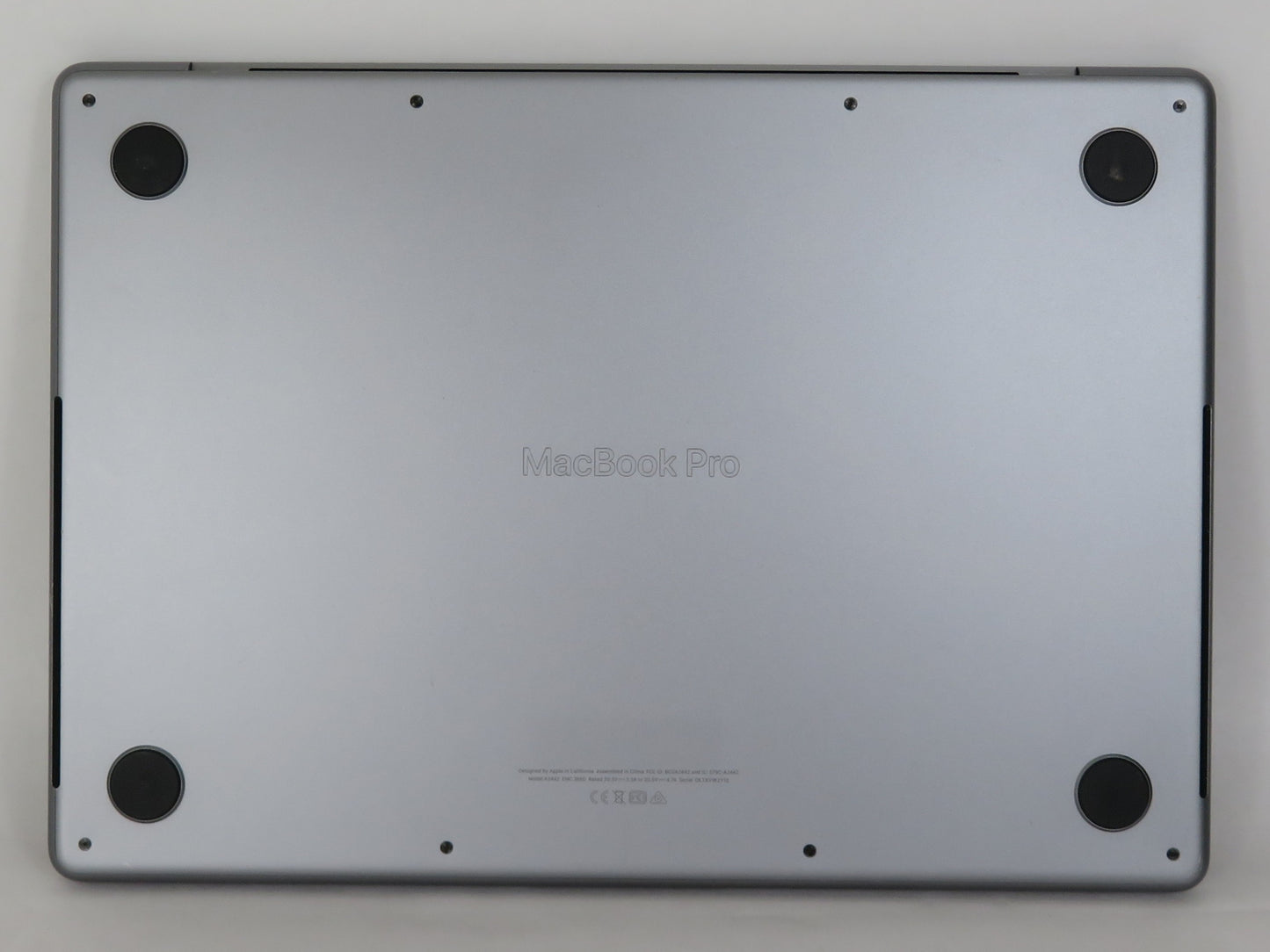 Apple Macbook Pro 2021 14in Retina XDR M1 Pro 16GB RAM 512GB SSD macOS A2442
