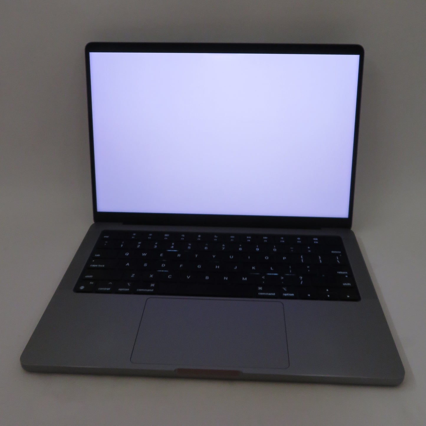 Apple Macbook Pro 2021 14in Retina XDR M1 Pro 16GB RAM 512GB SSD macOS A2442