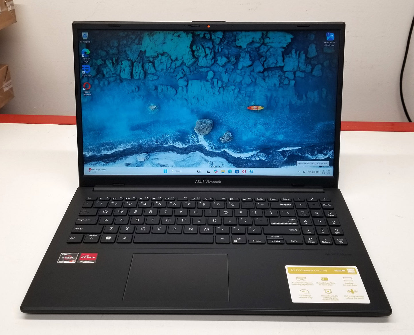 Asus Vivobook E1504F R5-7520U, 16GB Memory, 512GB SSD