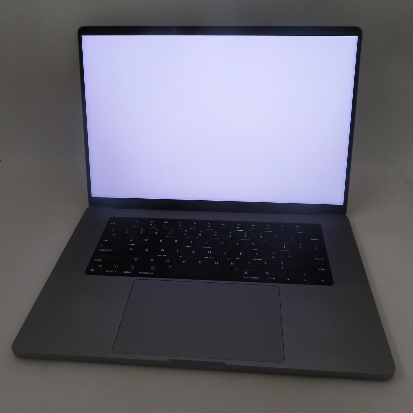 Apple Macbook Pro 2021 16in Retina XDR M1 Pro 16GB RAM 512GB macOS A2485