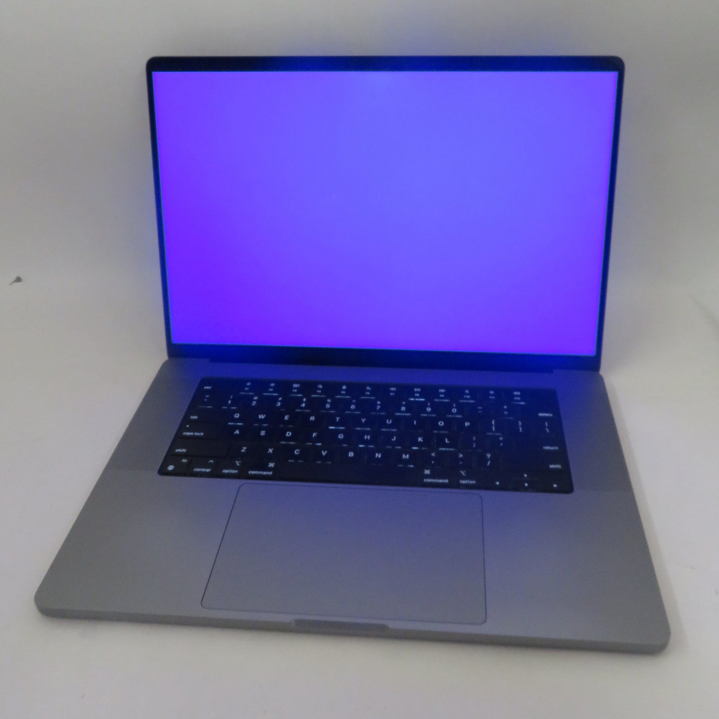 Apple Macbook Pro 2021 16in Retina XDR M1 Pro 16GB RAM 512GB macOS A2485
