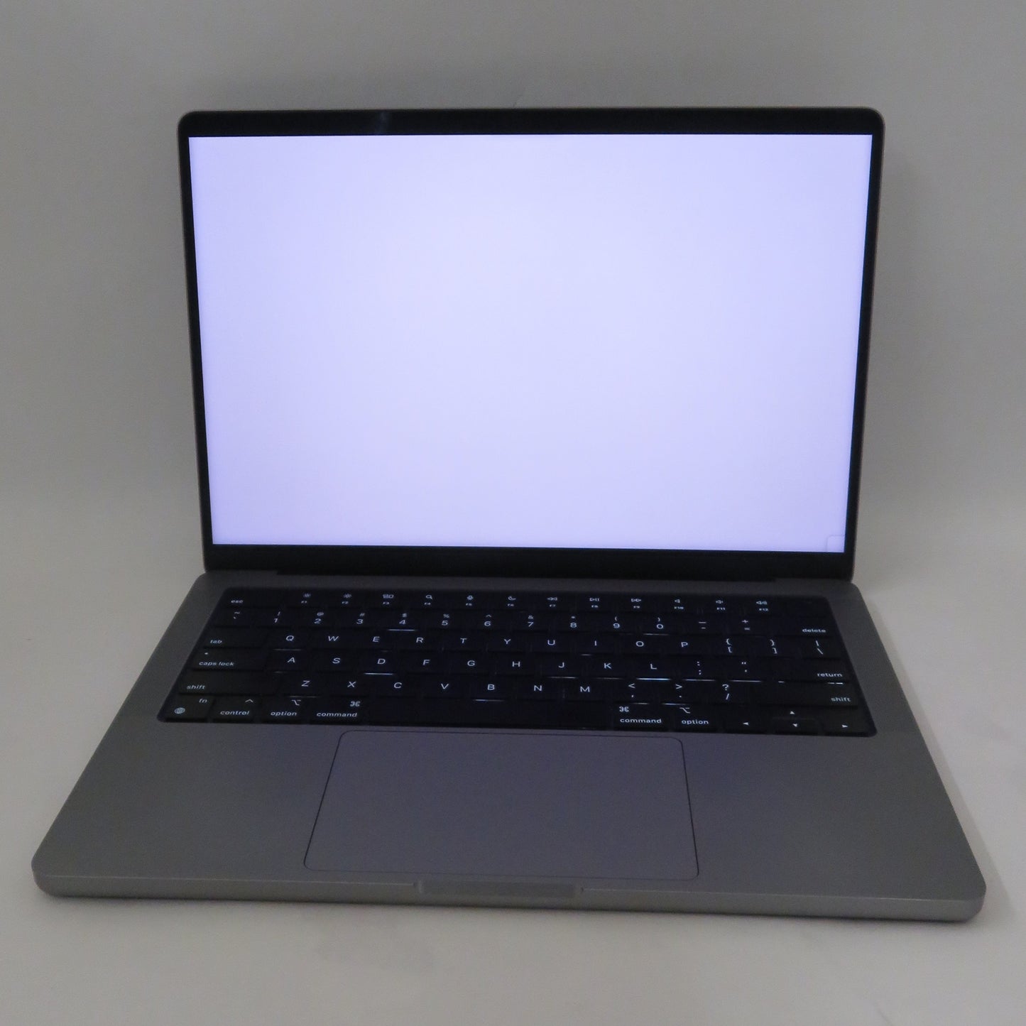 Apple Macbook Pro 2023 14in Retina M2 Pro 32GB RAM 512GB macOS A2779