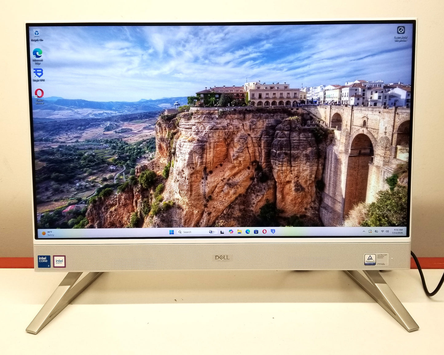 Dell Inspiron 24 5430 23.8 In I3-100U, 8GB Memory, 512GB SSD