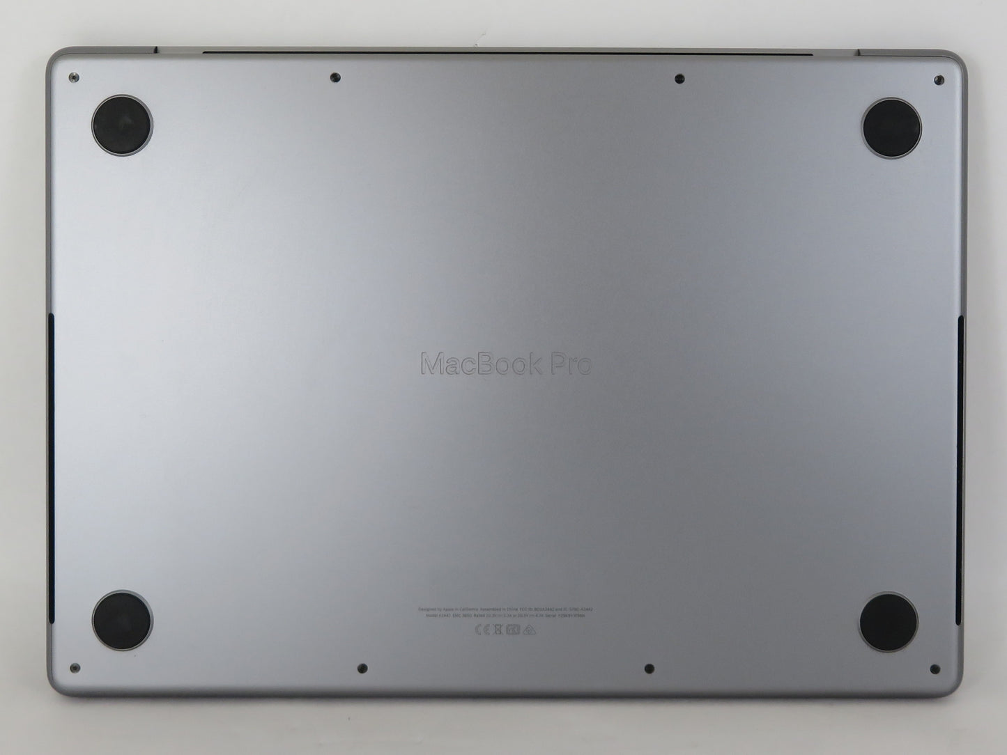 Apple Macbook Pro 2021 14in Retina XDR M1 Pro 16GB RAM 512GB SSD macOS A2442