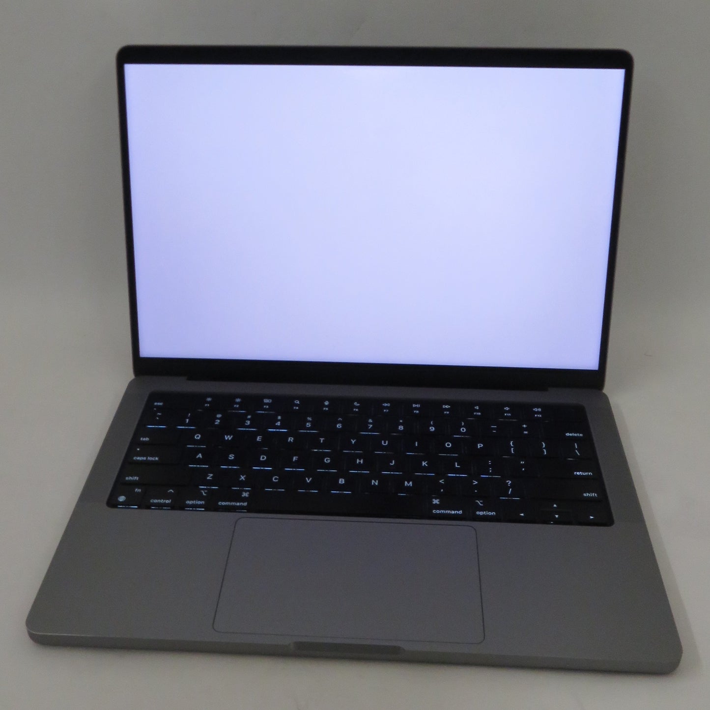 Apple Macbook Pro 2021 14in Retina XDR M1 Pro 16GB RAM 512GB SSD macOS A2442