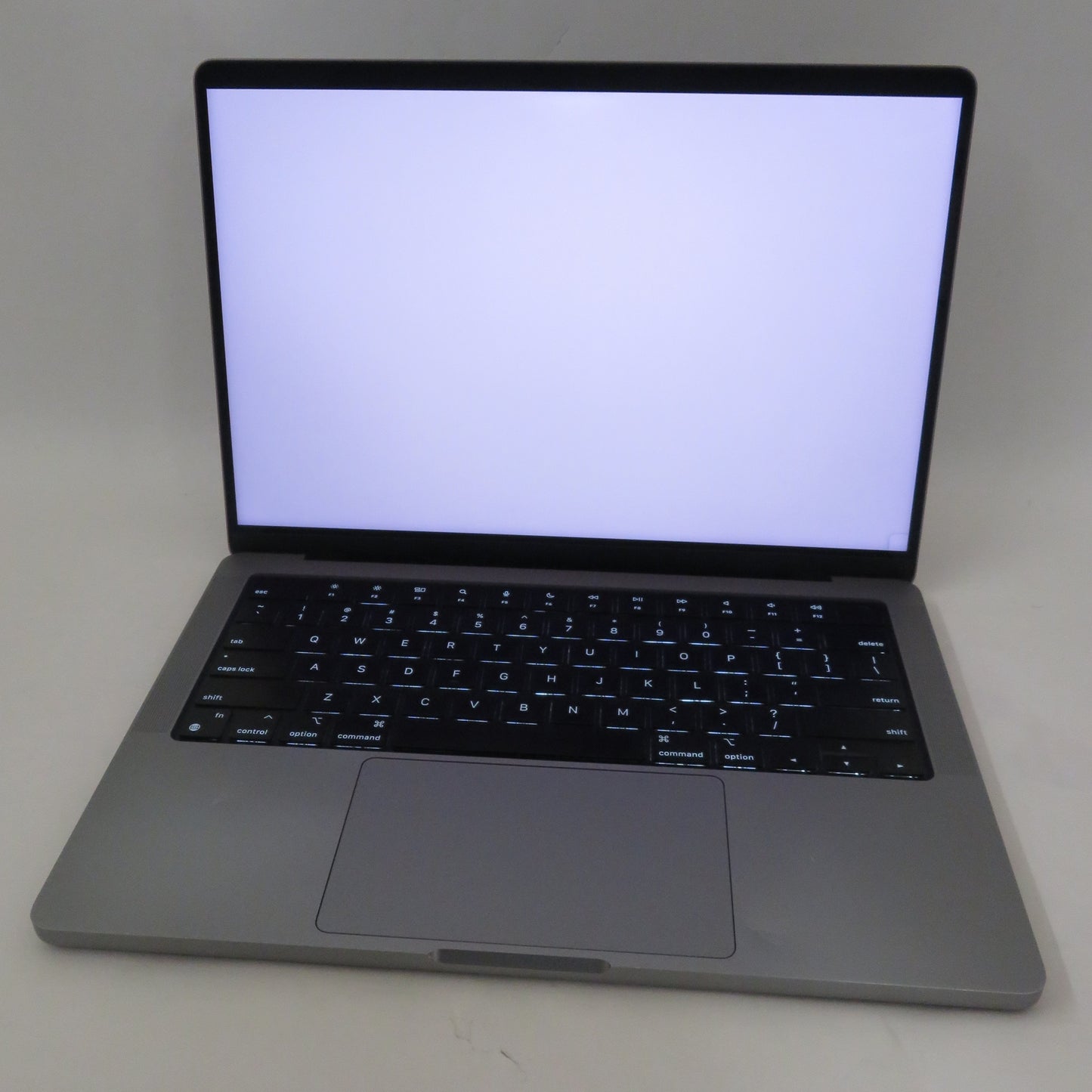 Apple Macbook Pro 2021 14in Retina XDR M1 Pro 16GB RAM 512GB SSD macOS A2442