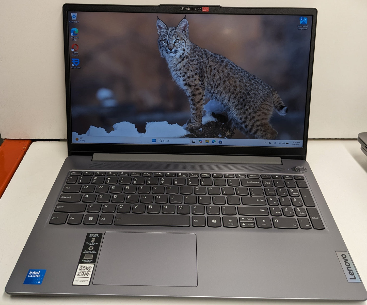Lenovo Ideapad Slim 3 15IRU9 I5-120U@1.4GHZ, 8GB, 256GB