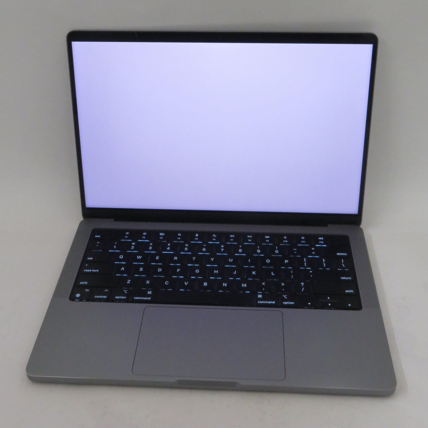 Apple Macbook Pro 2021 14in Retina XDR M1 Pro 16GB RAM 512GB SSD Tahoe A2442