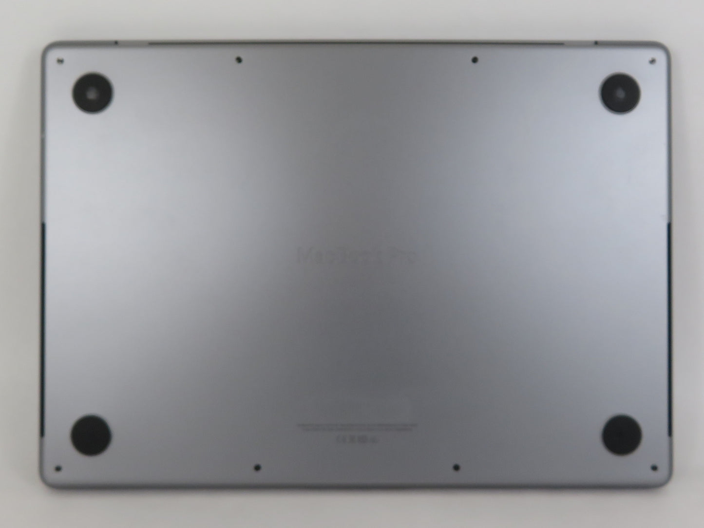 Apple Macbook Pro 2021 14in Retina XDR M1 Pro 16GB RAM 512GB SSD Tahoe A2442