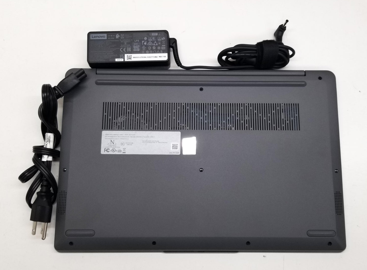LENOVO IDEAPAD 3 15IAU7 i5-1235U,8GB,256GB SSD