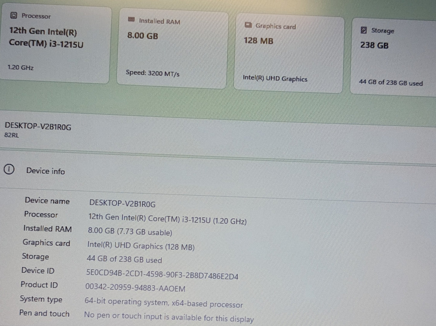 Lenovo Ideapad  3 17IAU7 I3-1215U@1.2GHZ, 8GB, 256GB