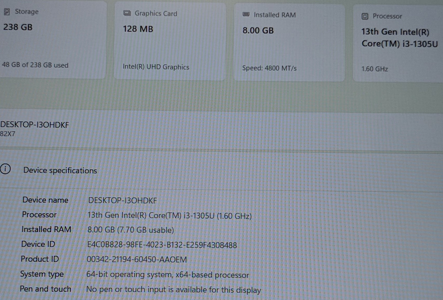 IdeaPad Slim 3 15IRU8 I3-1305@1.6GHZ, 8GB, 256GB