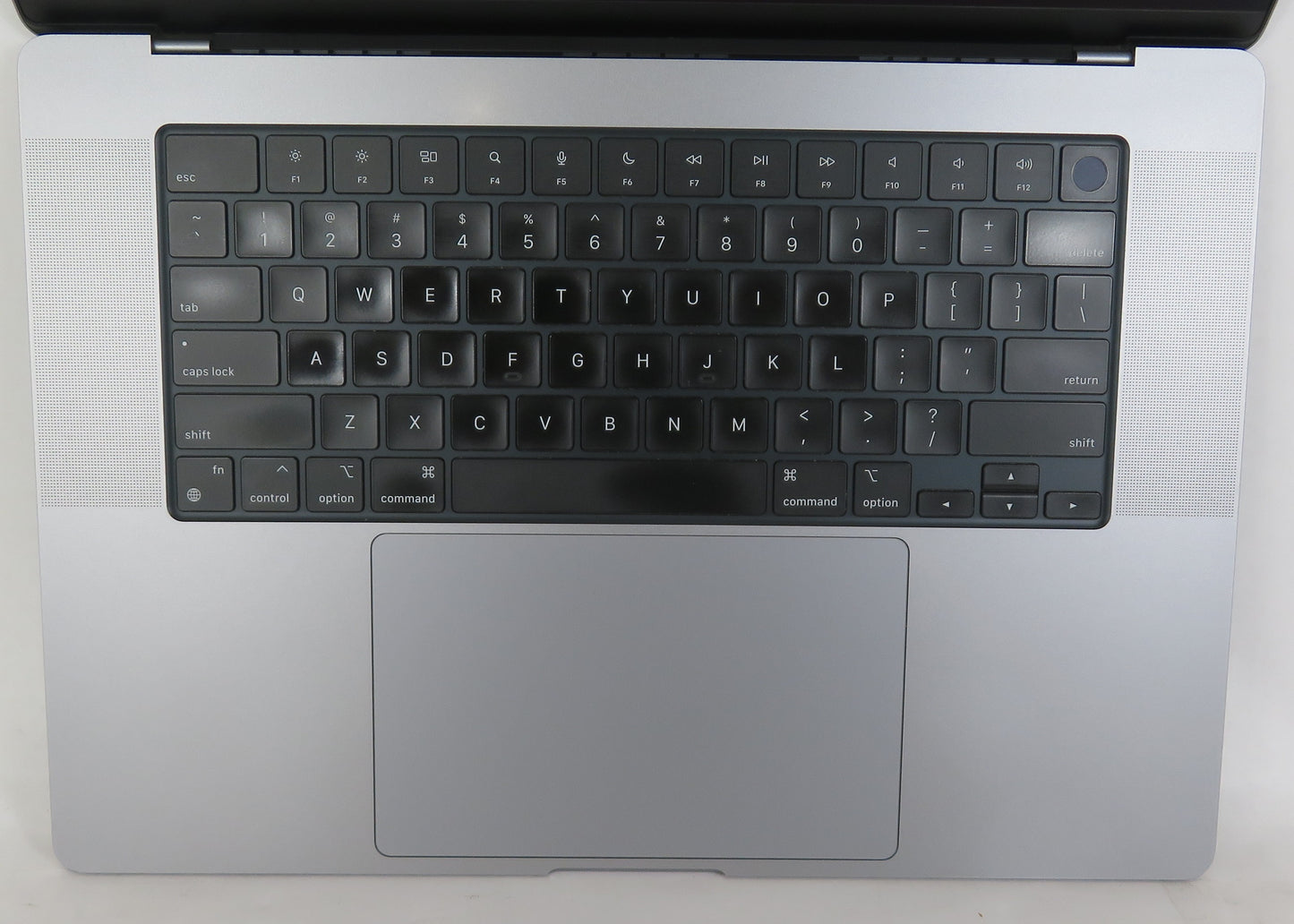 Apple Macbook Pro 2023 16in Retina M2 Pro 16GB RAM 512GB Tahoe A2780