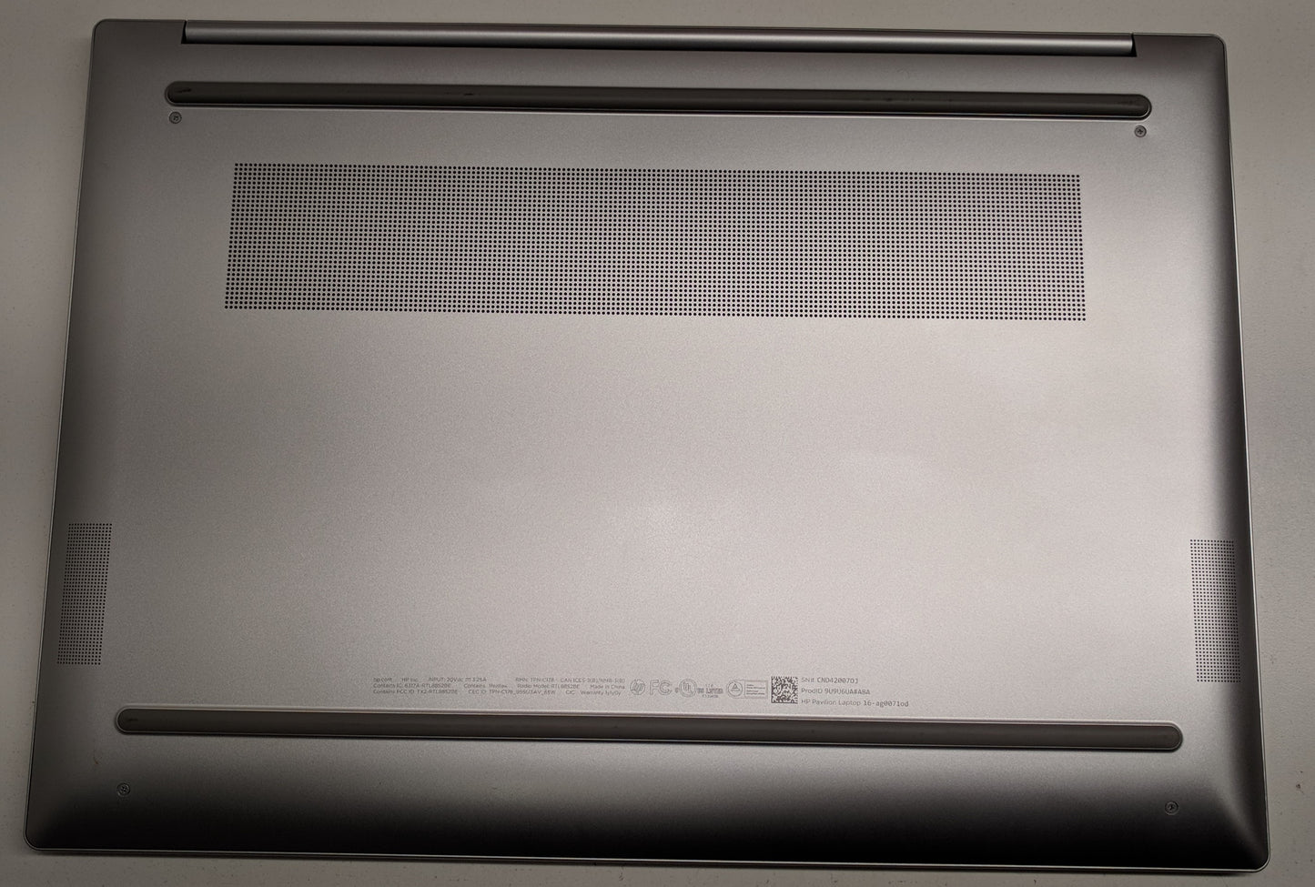 HP 16-AG0071OD R7-8840U, 16GB, 512GB