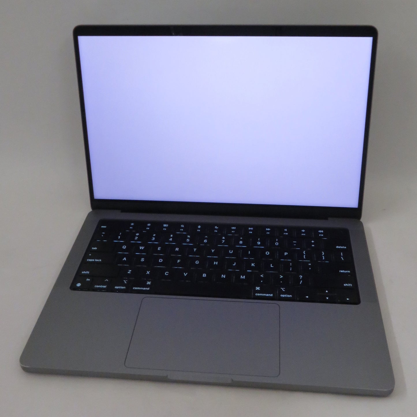 Apple Macbook Pro 2021 14in Retina XDR M1 Pro 16GB RAM 512GB SSD macOS A2442