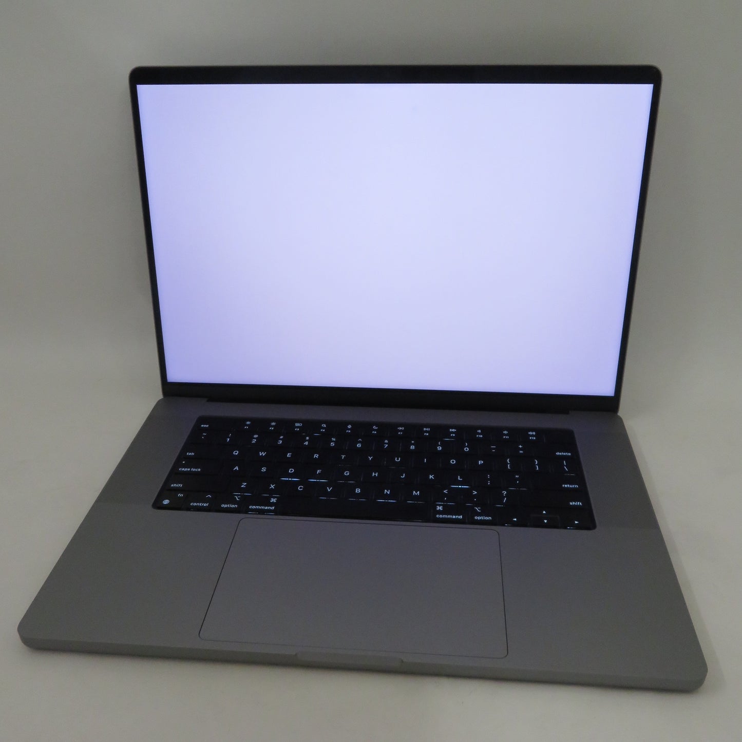 Apple Macbook Pro 2021 16in Retina XDR M1 Pro 16GB RAM 512GB macOS A2485