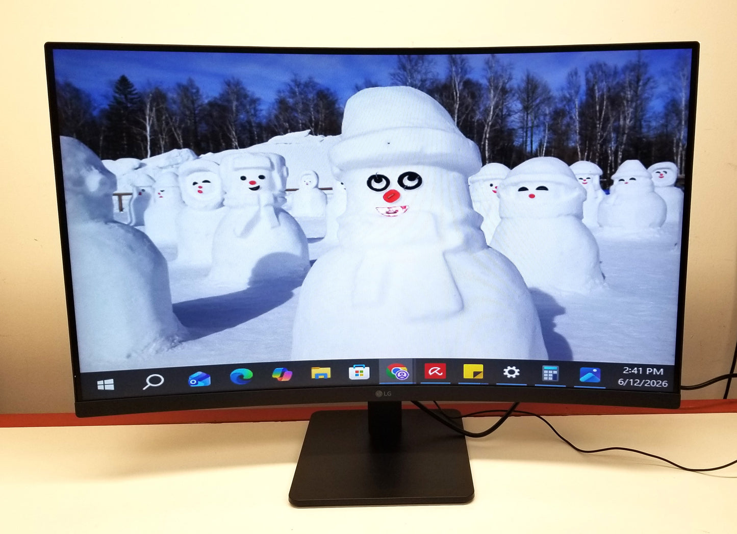 LG 32MR50C-B 32 In Class Full HD Curved Screen