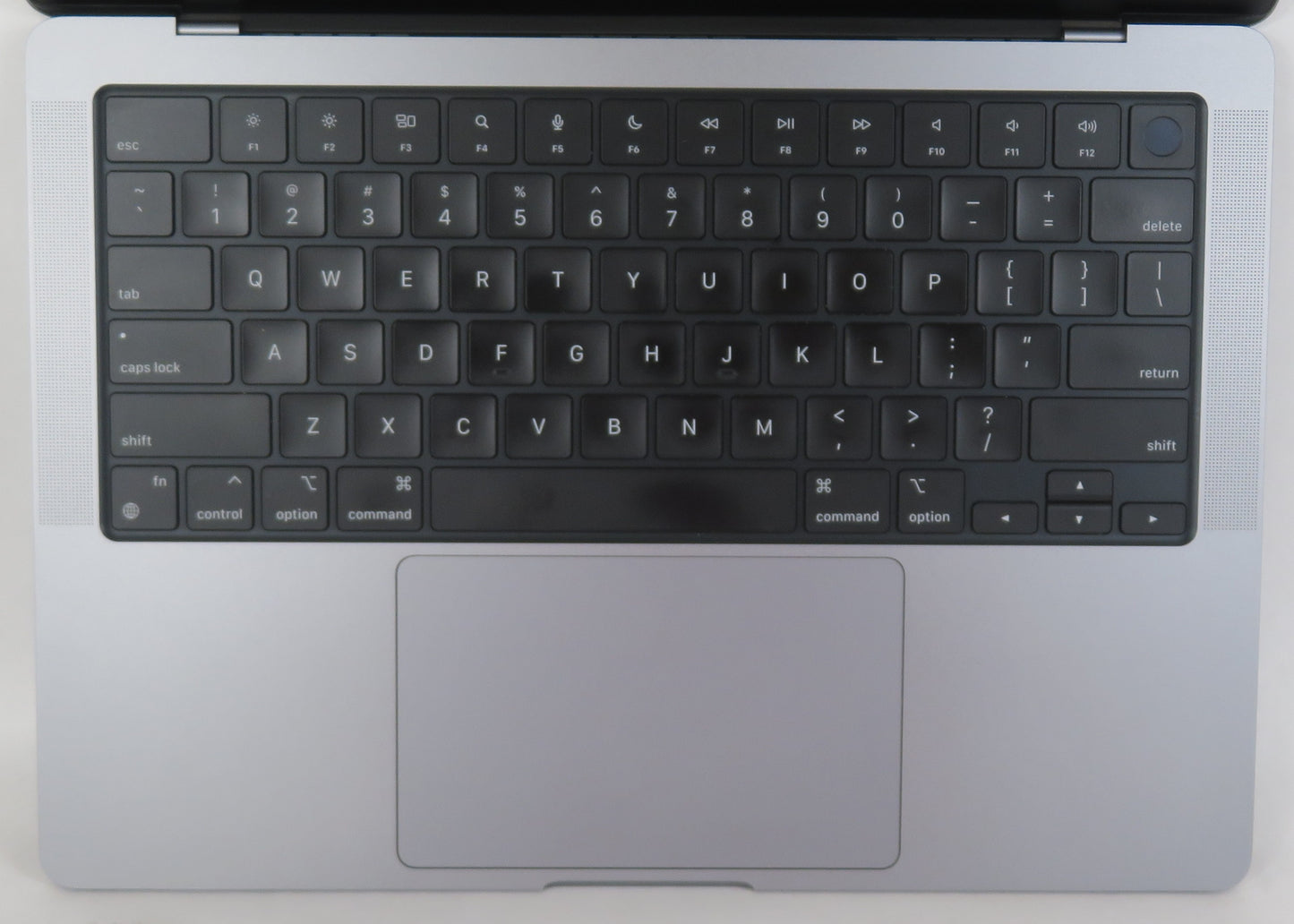 Apple Macbook Pro 2023 14in Retina M2 Pro 16GB RAM 512GB Tahoe A2779