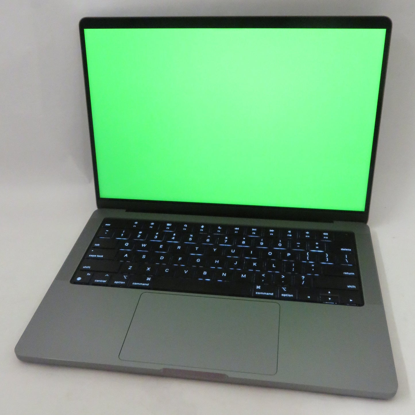 Apple Macbook Pro 2023 14in Retina M2 Pro 16GB RAM 512GB Tahoe A2779