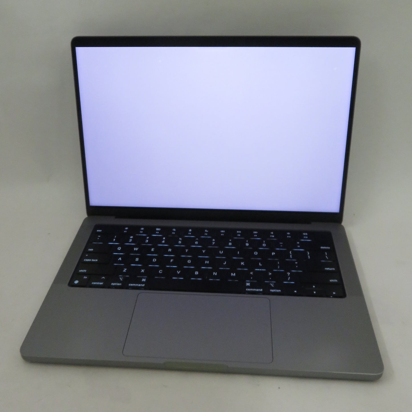 Apple Macbook Pro 2021 14in Retina XDR M1 Pro 16GB RAM 512GB SSD macOS A2442