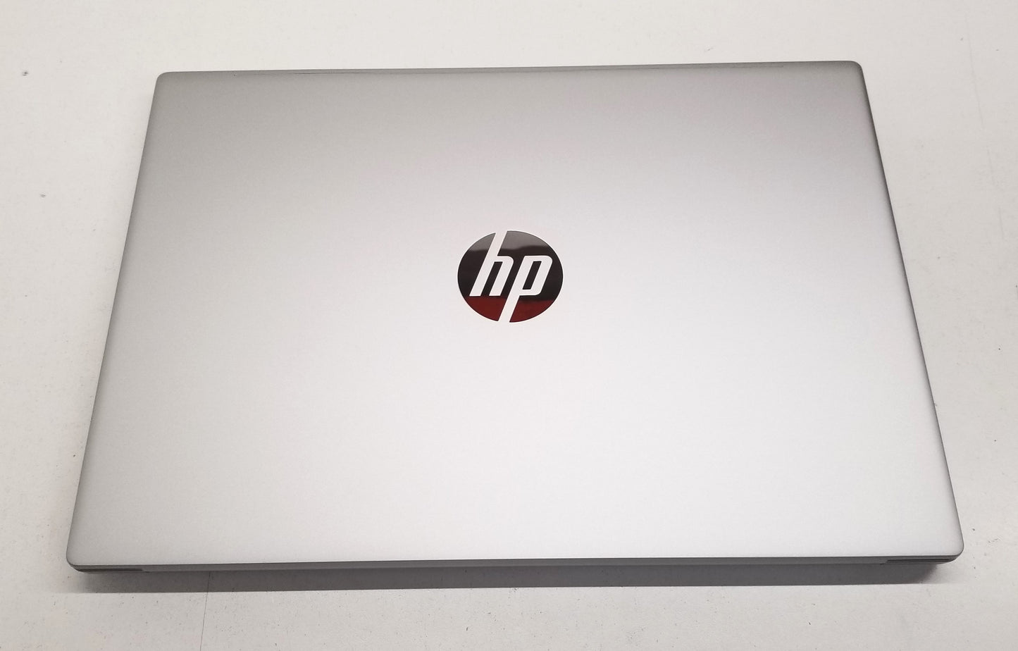 HP 16-AG0071OD 16 In R7-8840U,16GB RAM, 512G SSDB SSD
