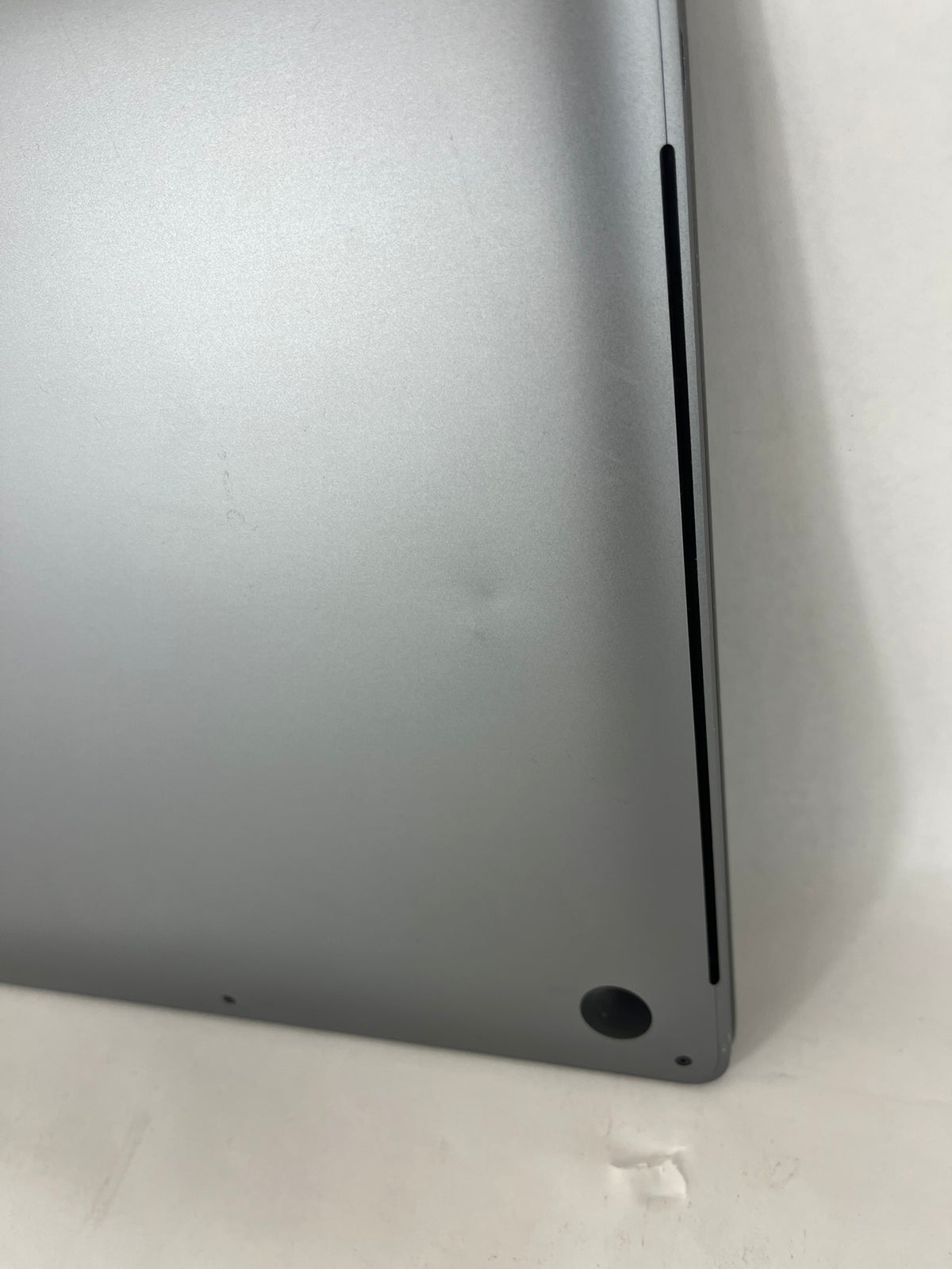 Apple MacBook Pro 2019 16in A2141 i9 9980HK 2.4GHz 32GB RAM 1TB macos