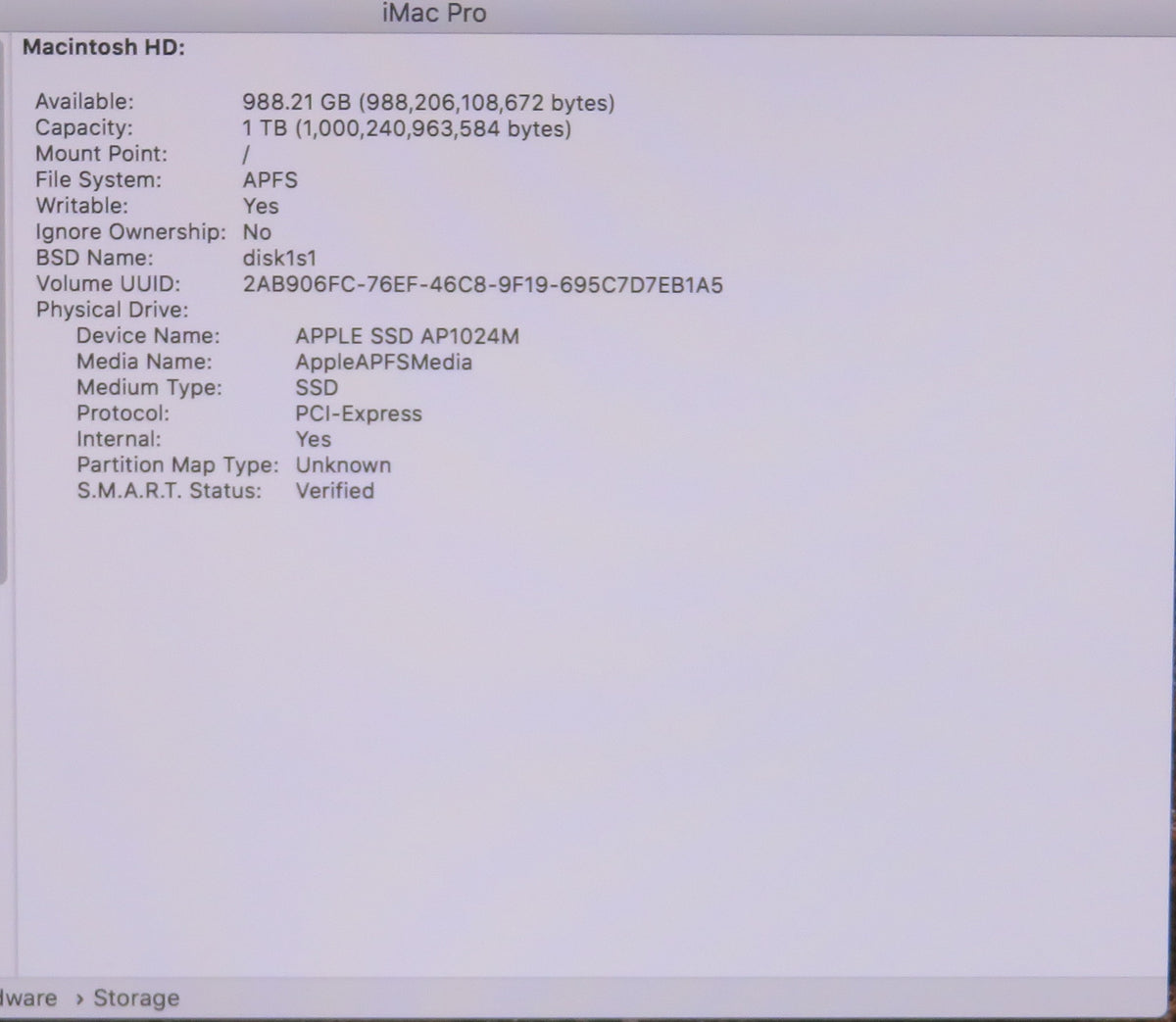 Apple iMac Pro 27in Xeon W-2140B 3.2GHz 64GB RAM 1TB macOS Radeon Pro Vega 64