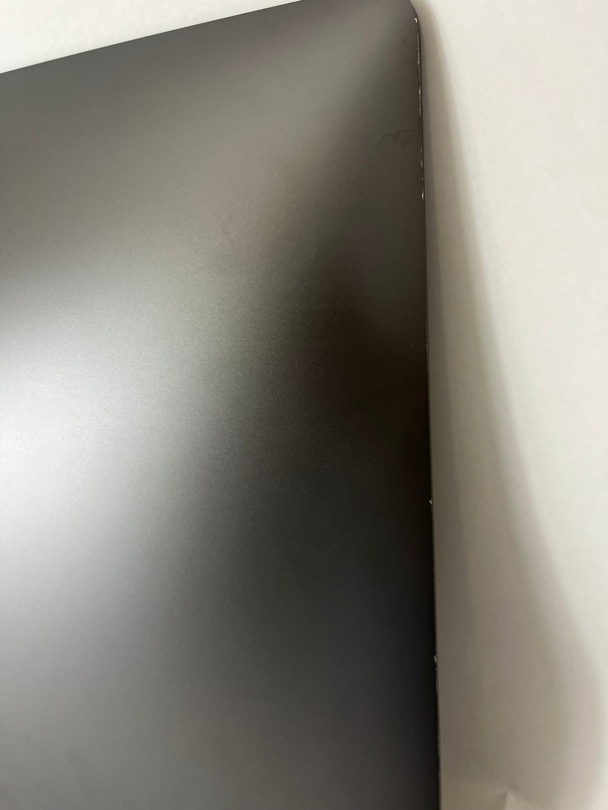 Apple iMac Pro 27in Xeon W-2150B 3.0GHz 64GB RAM 1TB macOS Radeon Pro Vega 64