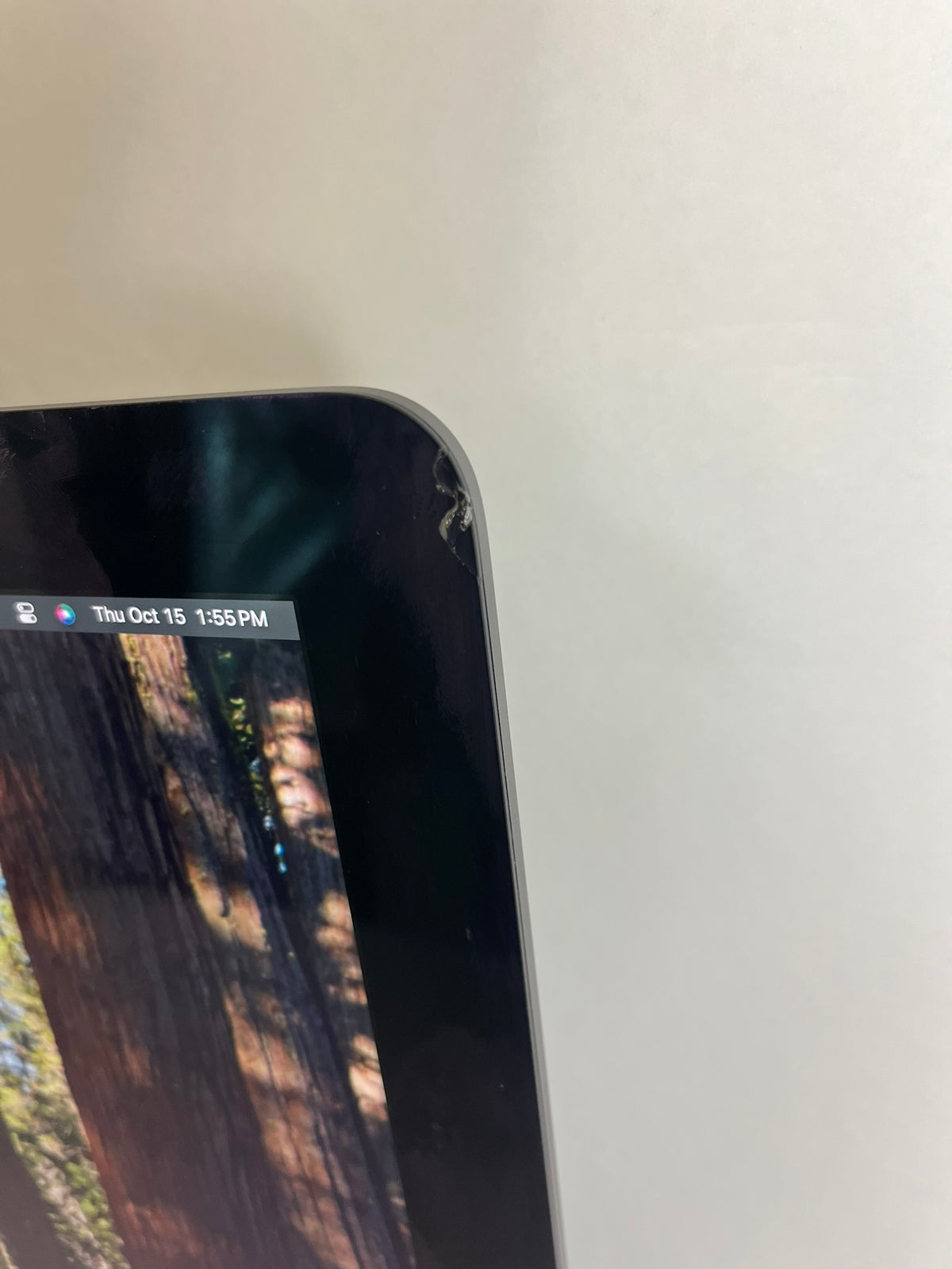 Apple iMac Pro 27in Xeon W-2150B 3.0GHz 64GB RAM 1TB macOS Radeon Pro Vega 64