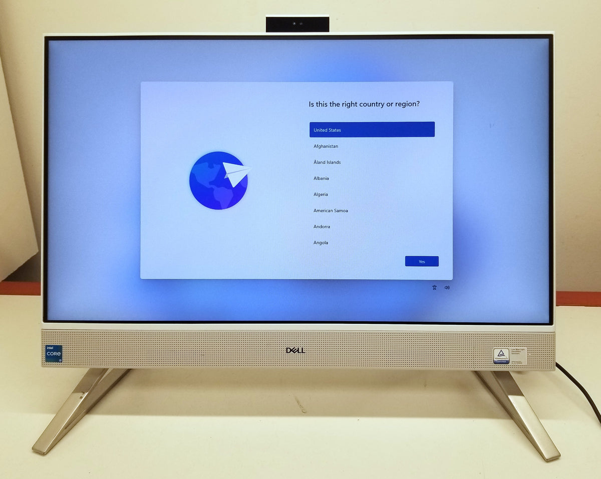Dell Inspiron 24 5420 23.8in i3-1315U 8GB Ram 512GB SSD