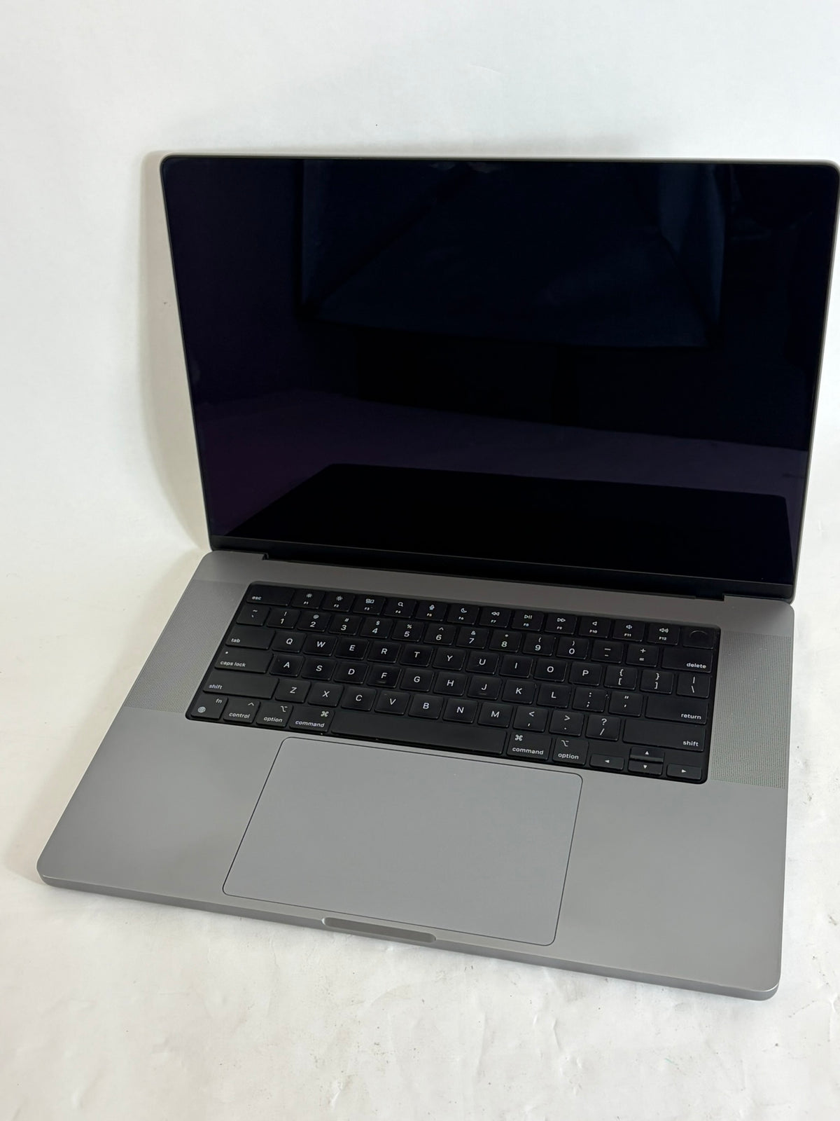 Apple Macbook Pro 2023 16in Retina M2 Pro 16GB RAM 512GB A2780