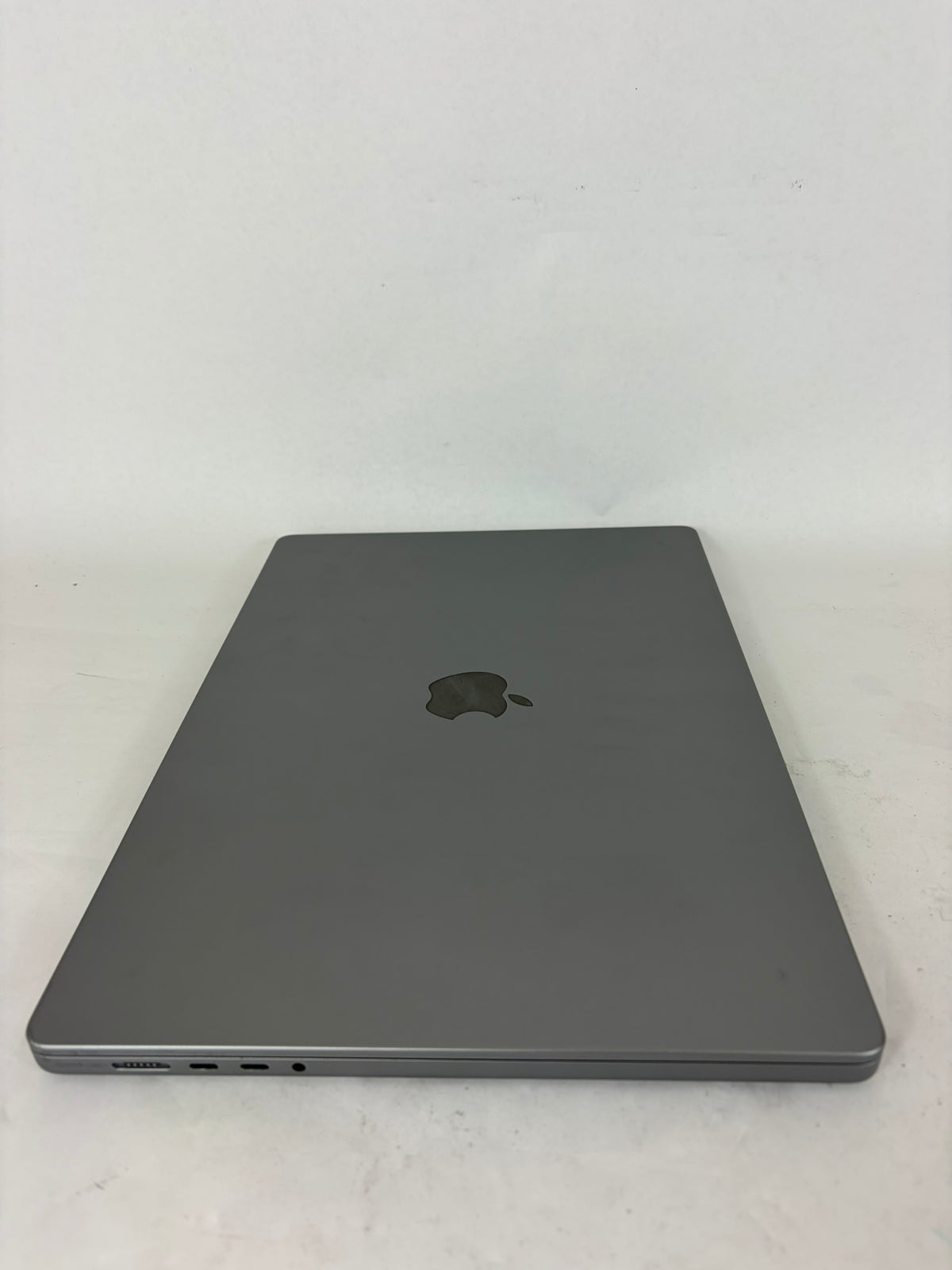 Apple Macbook Pro 2023 16in Retina M2 Pro 16GB RAM 512GB A2780