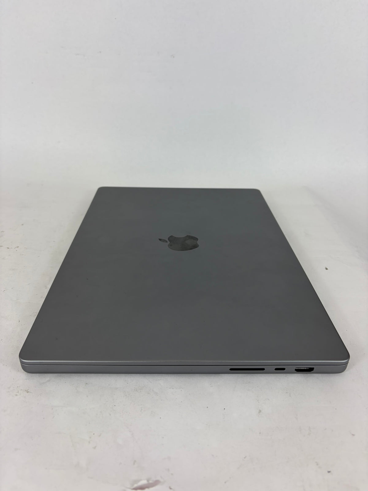 Apple Macbook Pro 2023 16in Retina M2 Pro 16GB RAM 512GB Tahoe A2780