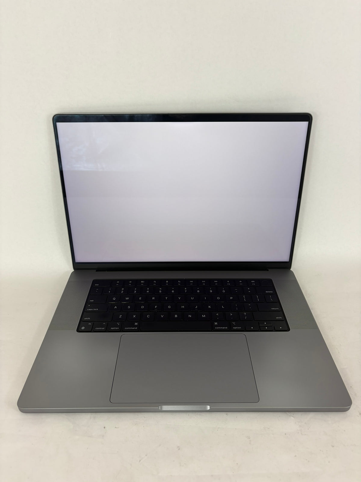 Apple Macbook Pro 2023 16in Retina M2 Pro 16GB RAM 512GB Tahoe A2780
