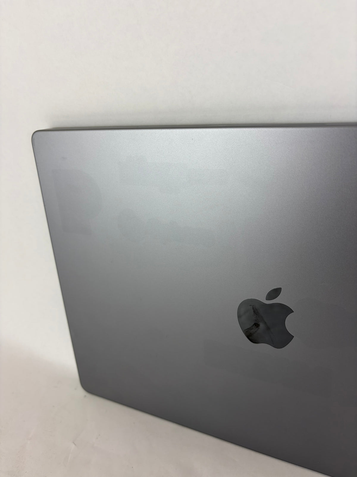 Apple Macbook Pro 2023 16in Retina M2 Pro 16GB RAM 512GB A2780
