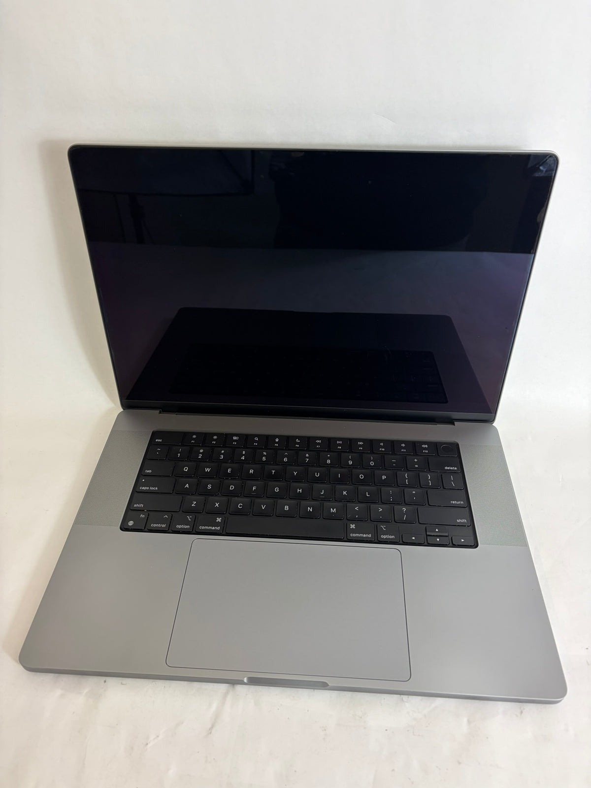 Apple Macbook Pro 2023 16in Retina M2 Pro 16GB RAM 512GB A2780