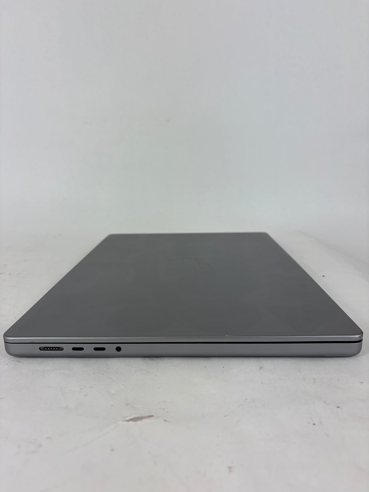 Apple Macbook Pro 2023 16in Retina M2 Pro 16GB RAM 512GB A2780