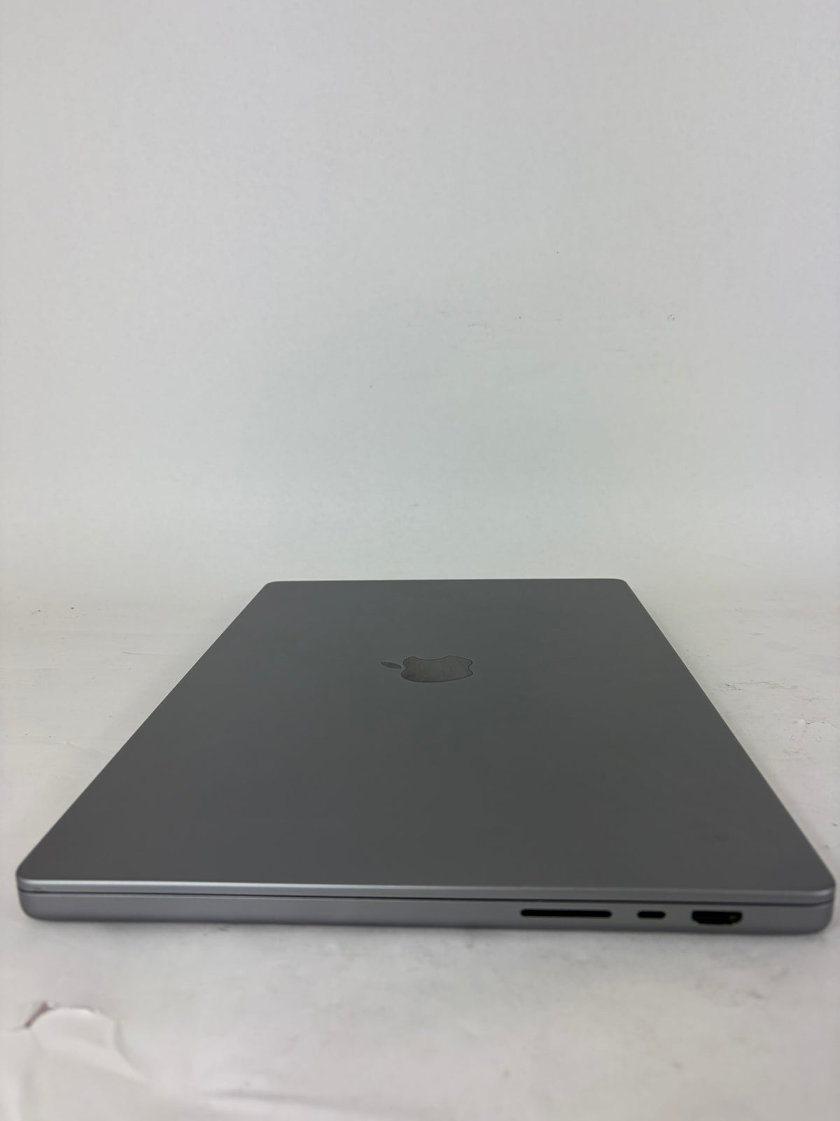Apple Macbook Pro 2021 16in Retina XDR M1 Pro 16GB RAM 512GB macOS A2485