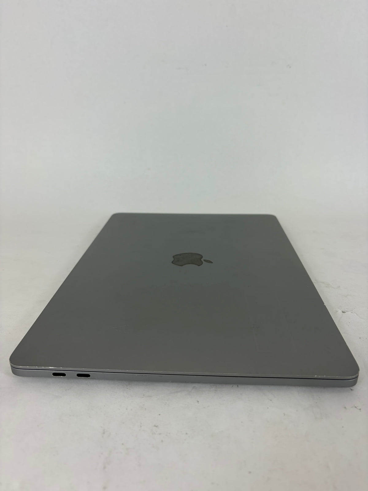 Apple Macbook Pro 2022 13in Retina M2 24GB RAM 512GB macOS A2338