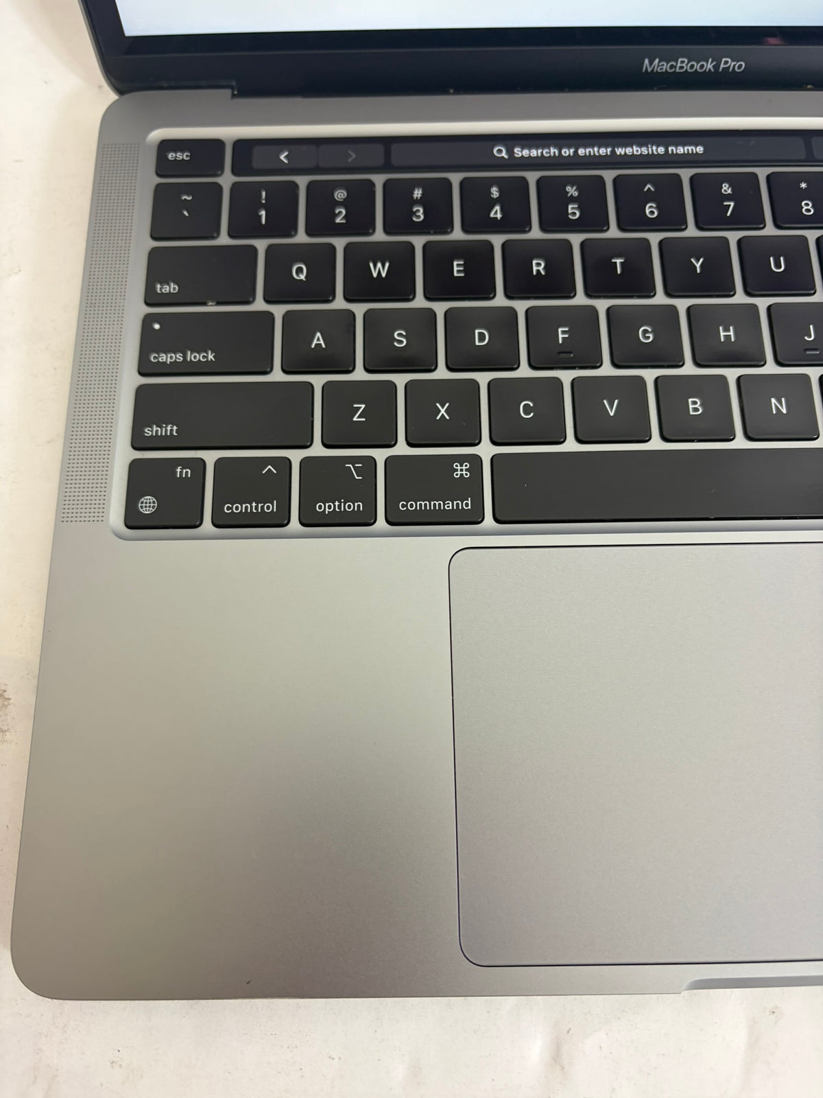 Apple Macbook Pro 2022 13in Retina M2 24GB RAM 512GB macOS A2338
