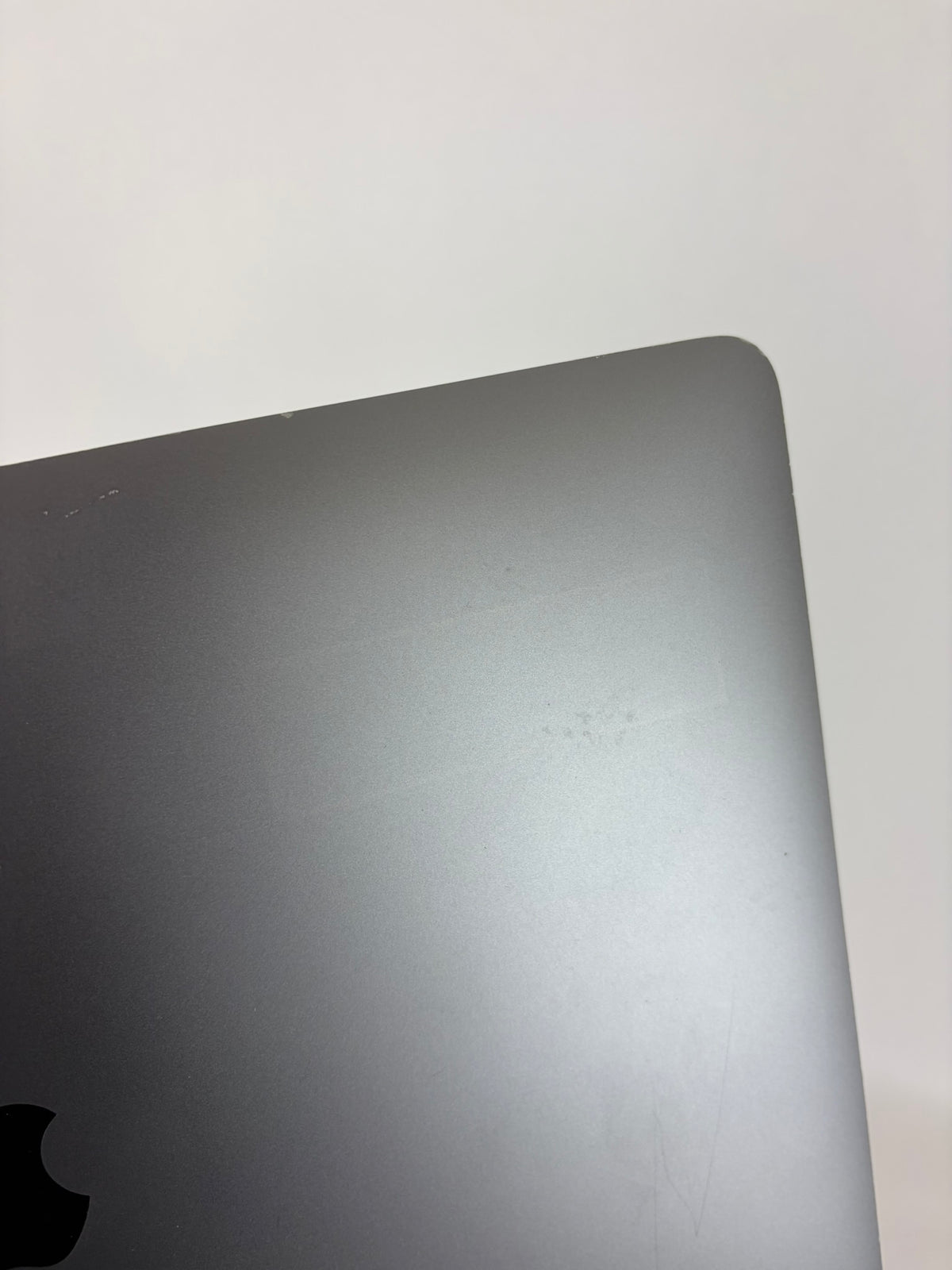 Apple Macbook Pro 2022 13in Retina M2 24GB RAM 512GB macOS A2338