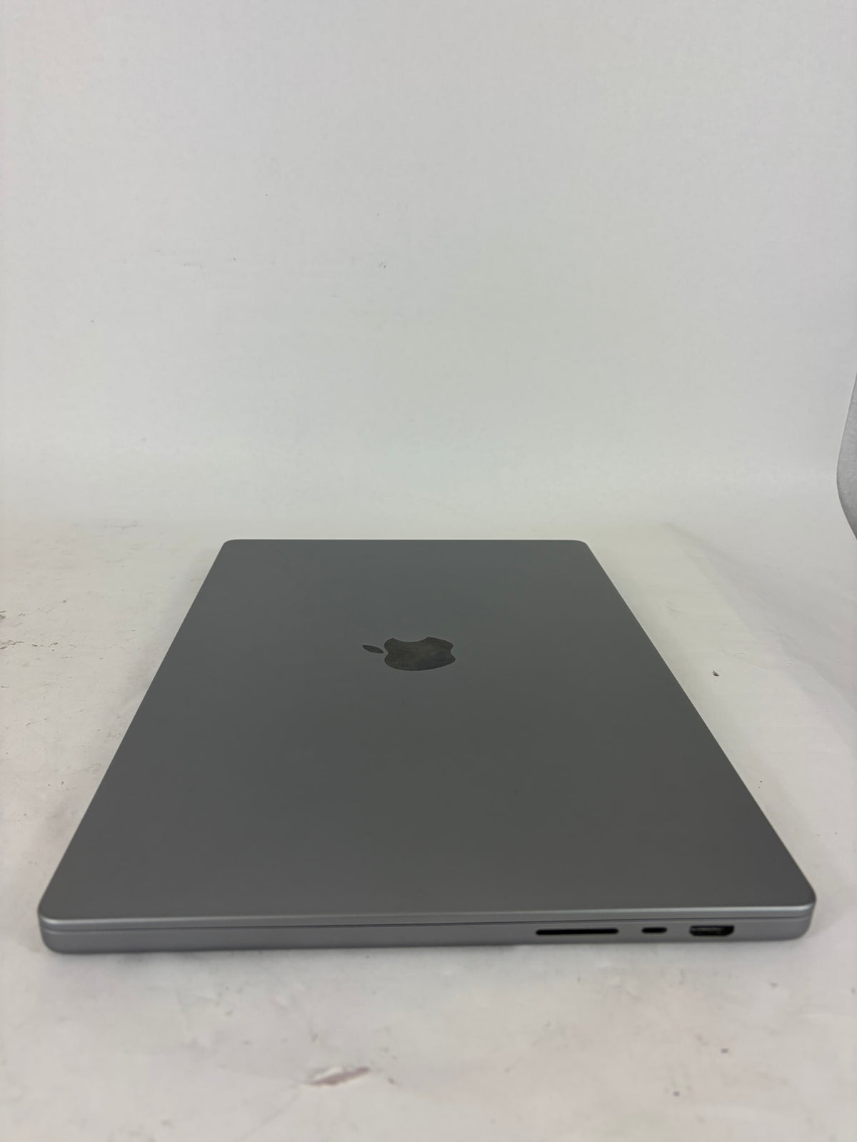 Apple Macbook Pro 2021 16in Retina XDR M1 Pro 16GB RAM 512GB macOS A2485